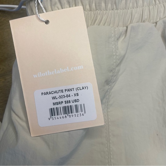 Wilo Parachute Pants - Picture 4 of 7